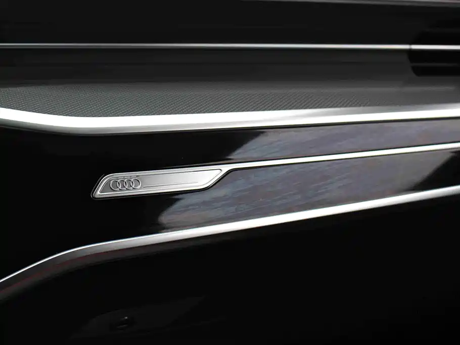 Audi A6L 2023 — фото 10