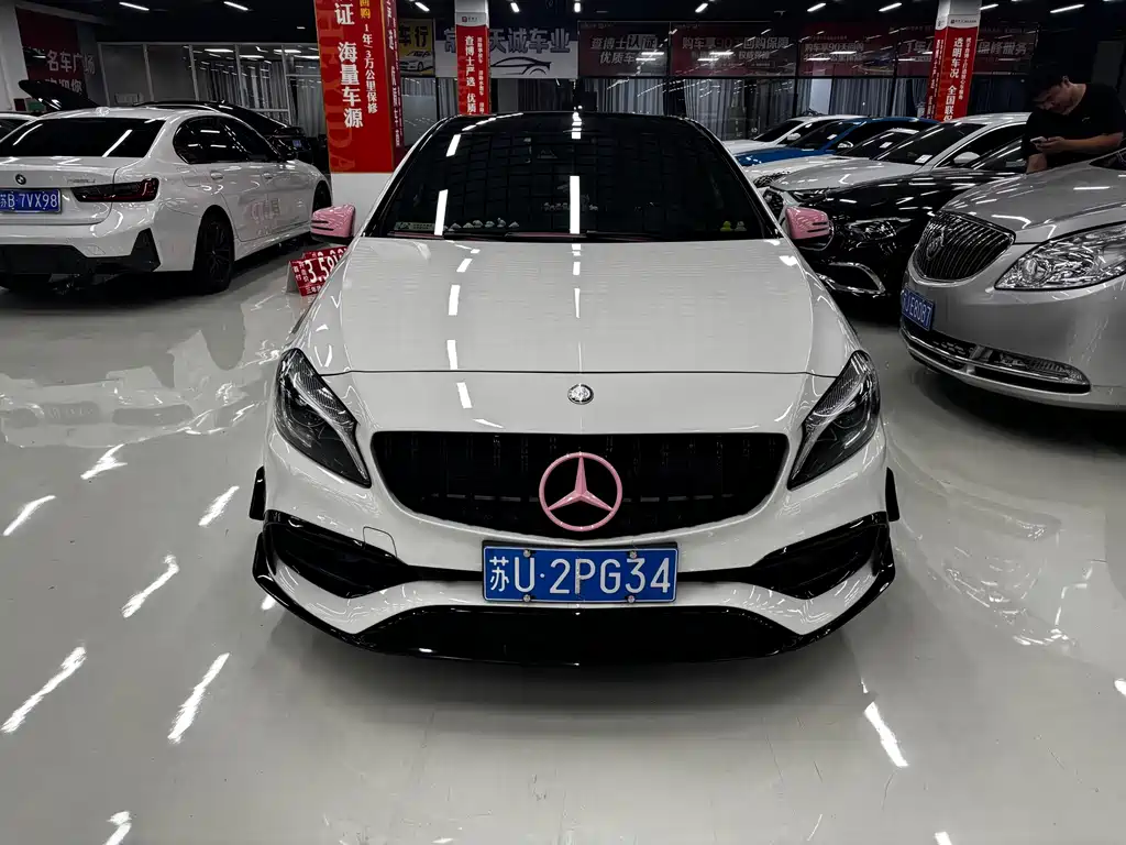 Mercedes-Benz A-Class AMG 2018 — фото 1