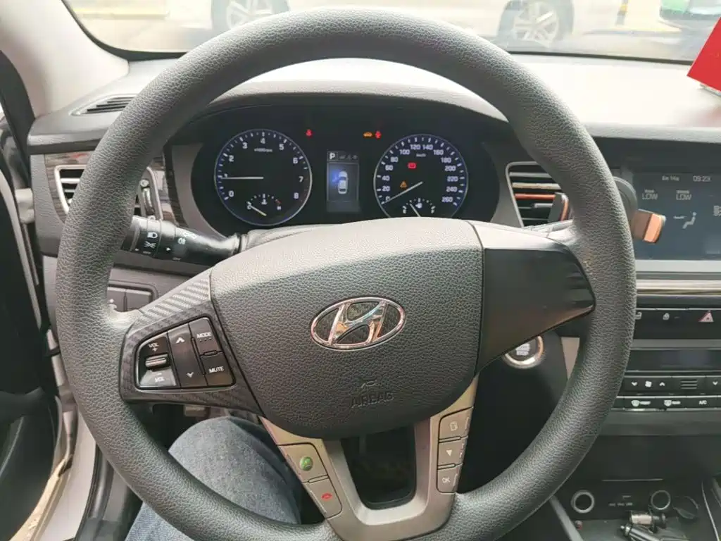 Hyundai Mistra 2016 — фото 11