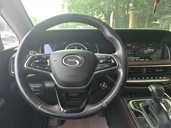GAC Trumpchi M6 2023