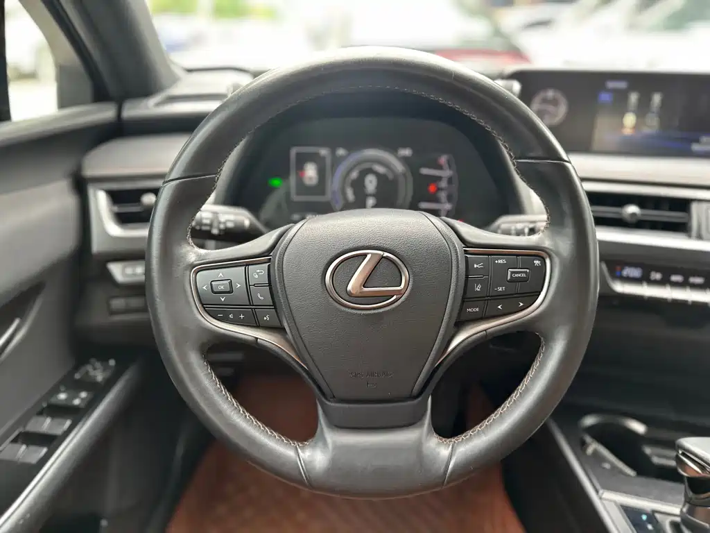 Lexus UX 2022 — фото 9