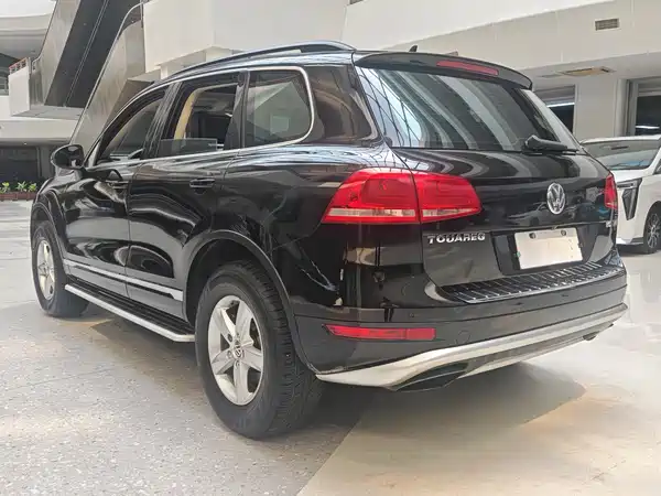 Volkswagen Touareg 2014
