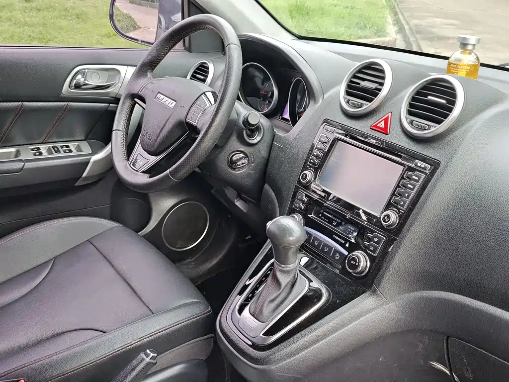Haval H6 2017 — фото 13