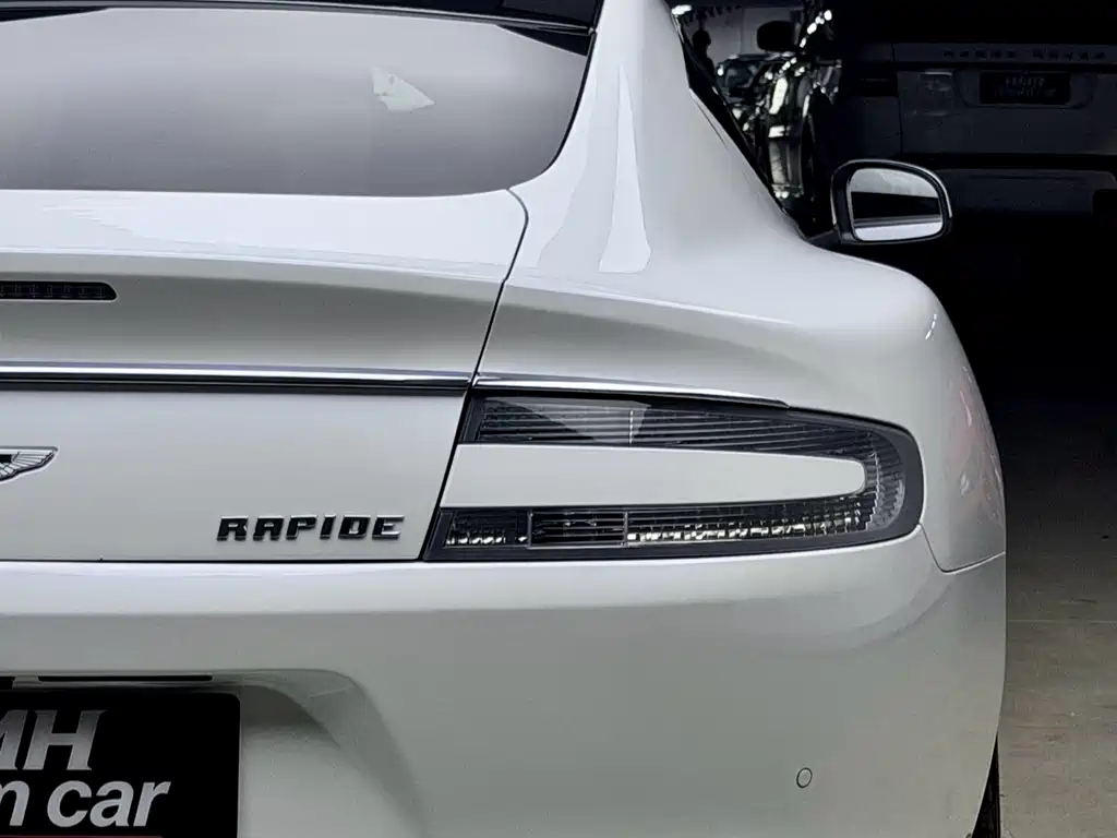 Aston Martin Rapide 2013 — фото 8