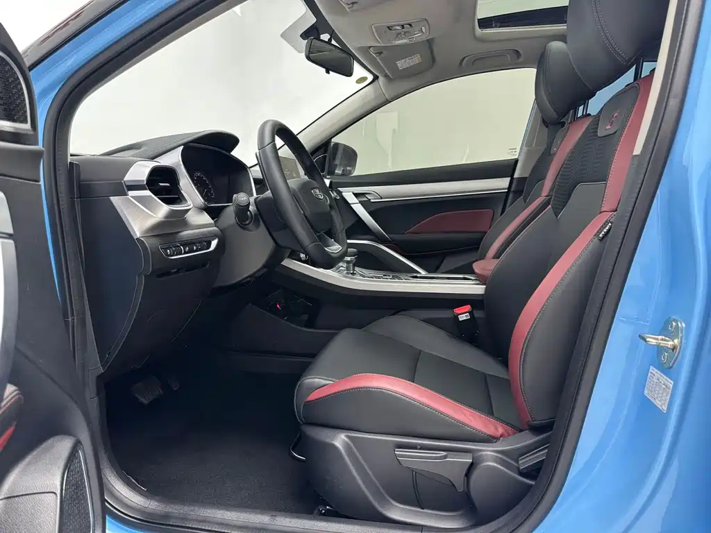 Geely Binyue 2022