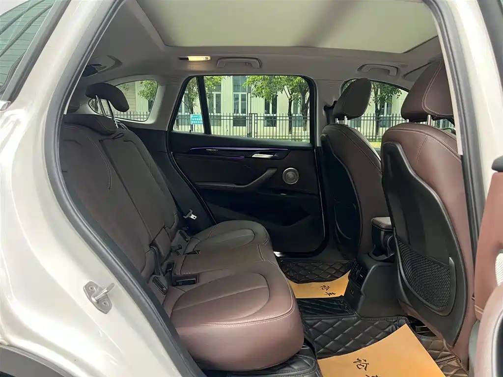 BMW X1 2021 — фото 18