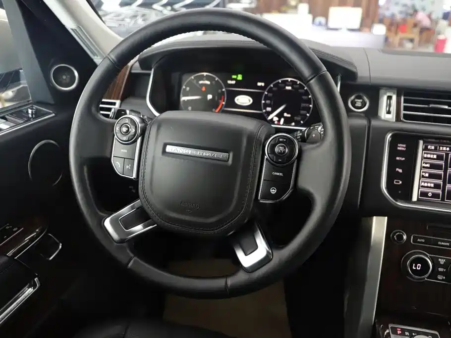 Land Rover Range Rover 2014 — фото 10