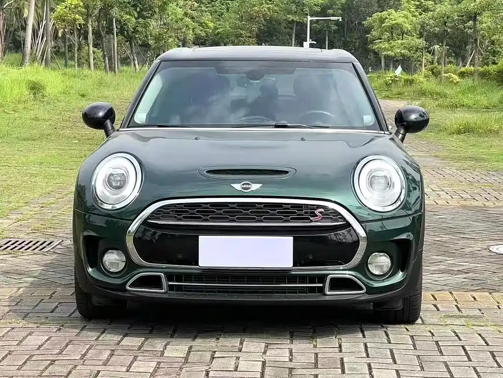 MINI Clubman 2018 — фото 2