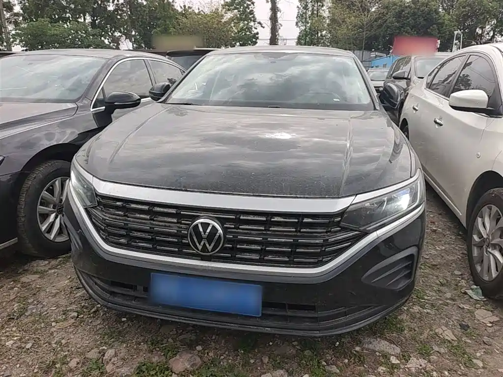 Volkswagen Passat 2022 — фото 3