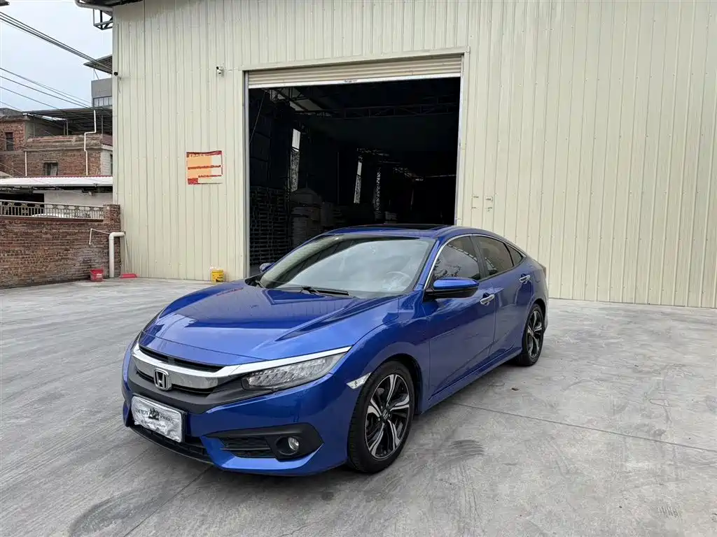 Honda Civic 2019 — фото 1