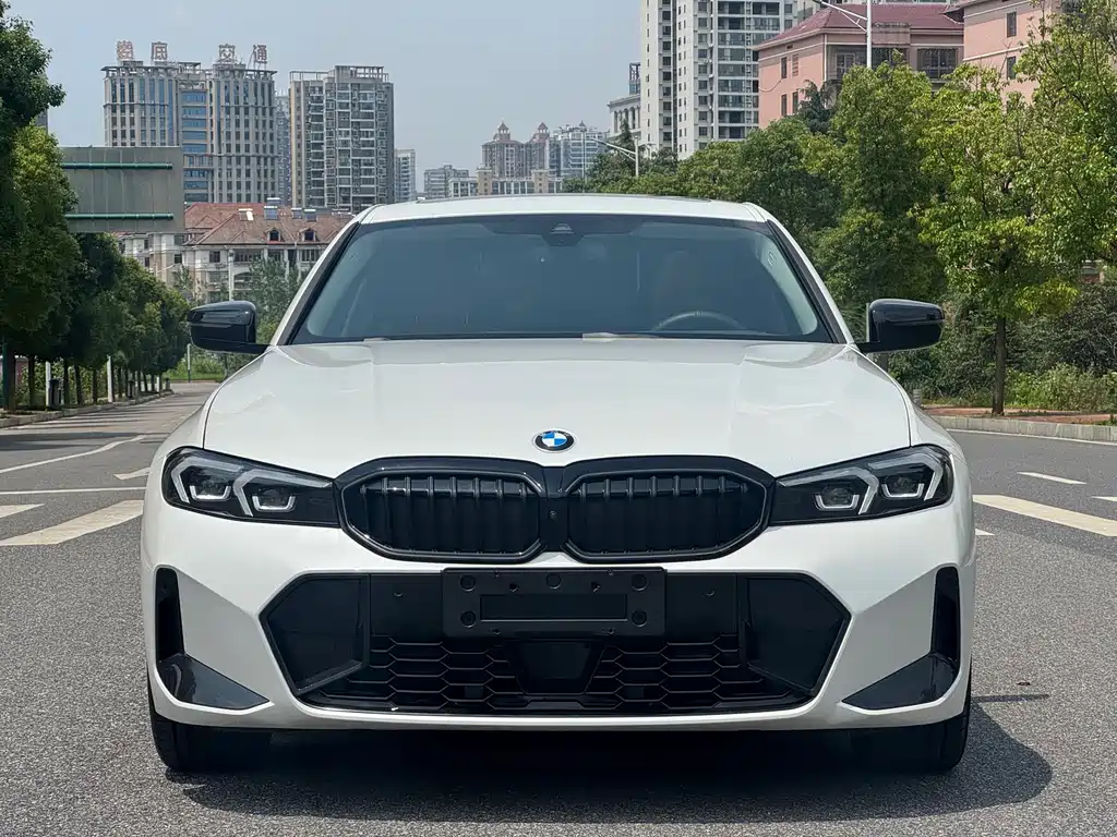 BMW 3 Series 2024