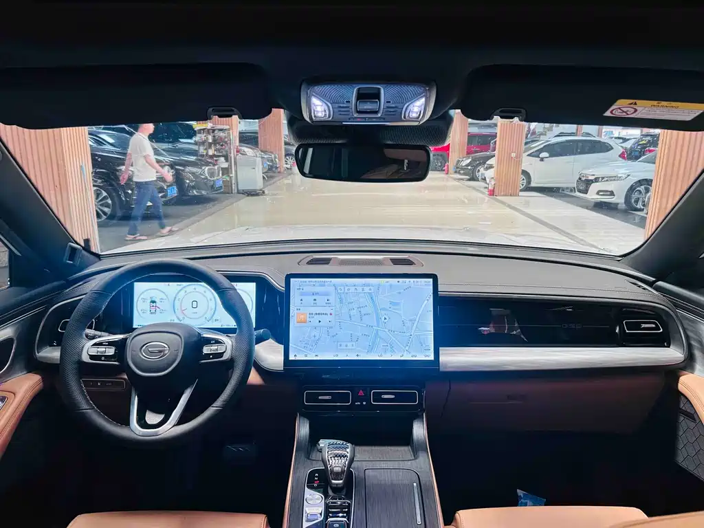 GAC Trumpchi GS8 2025 — фото 17
