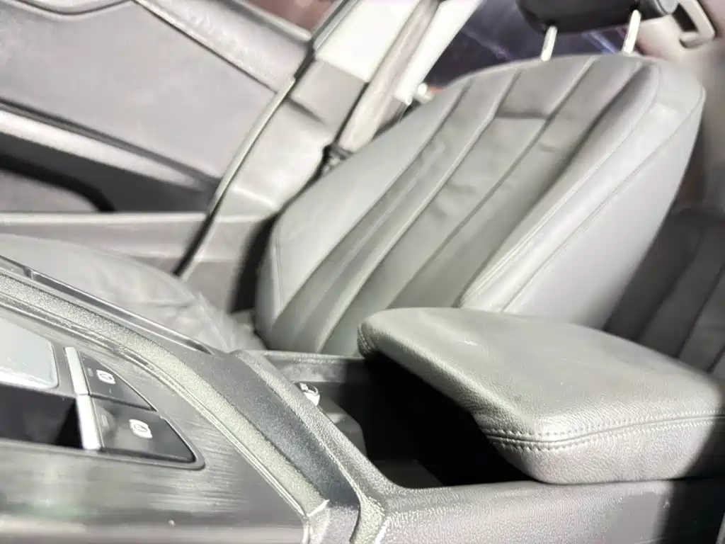 Audi A4L 2019