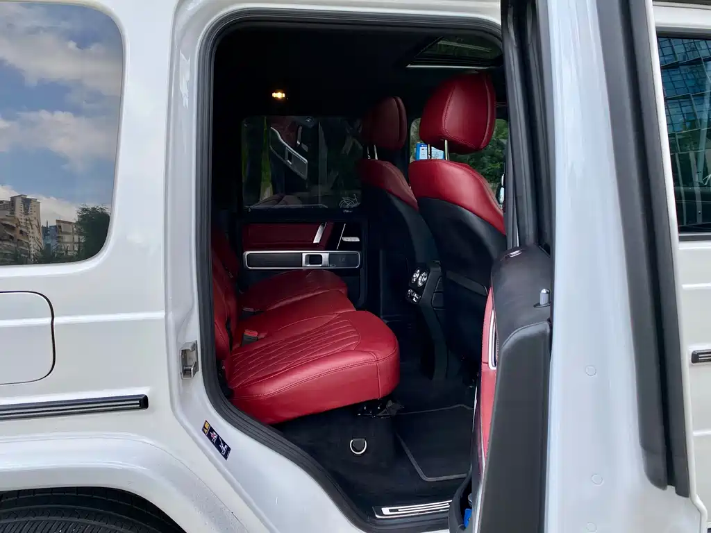 Mercedes-Benz G-Class 2022 — фото 12