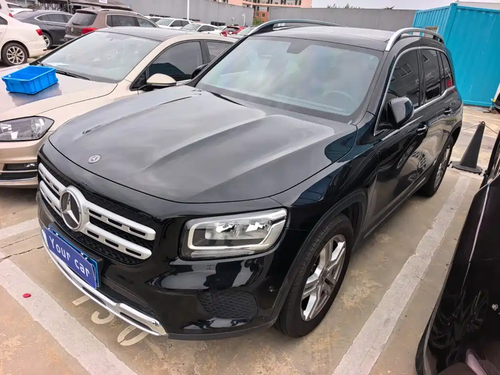 Mercedes-Benz GLB 2021
