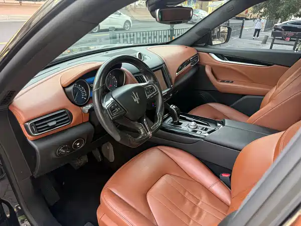Maserati Levante 2017
