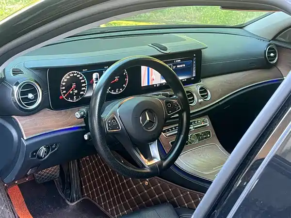 Mercedes-Benz E-Class 2018