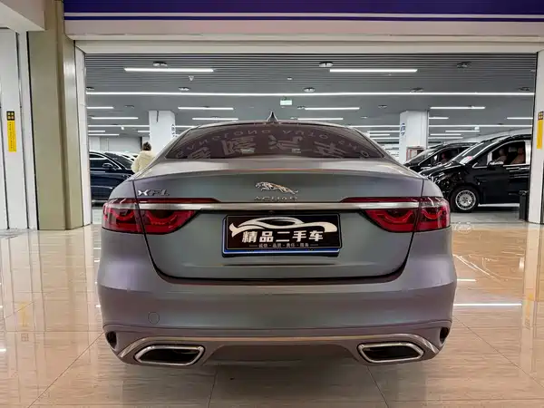 Jaguar XFL 2021