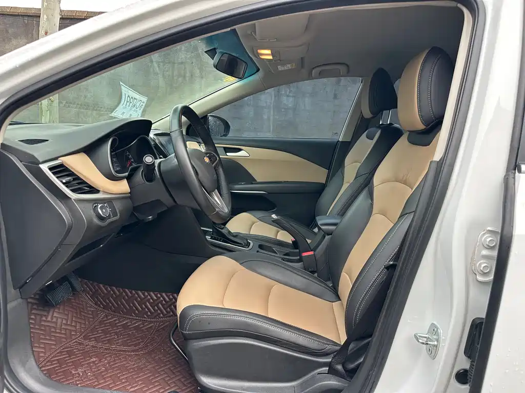 Chevrolet Cruze 2021
