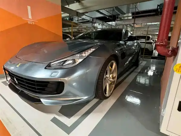 Ferrari GTC4Lusso 2017