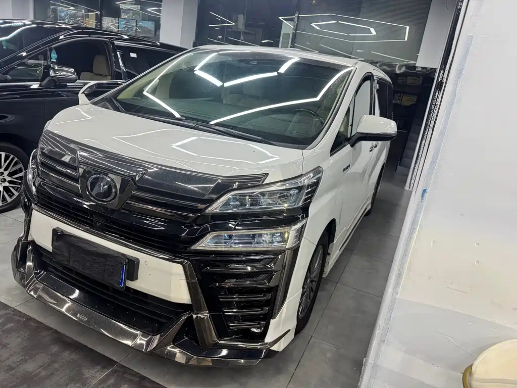 Toyota Vellfire 2022