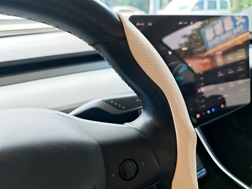 Tesla Model 3 2019 — фото 14