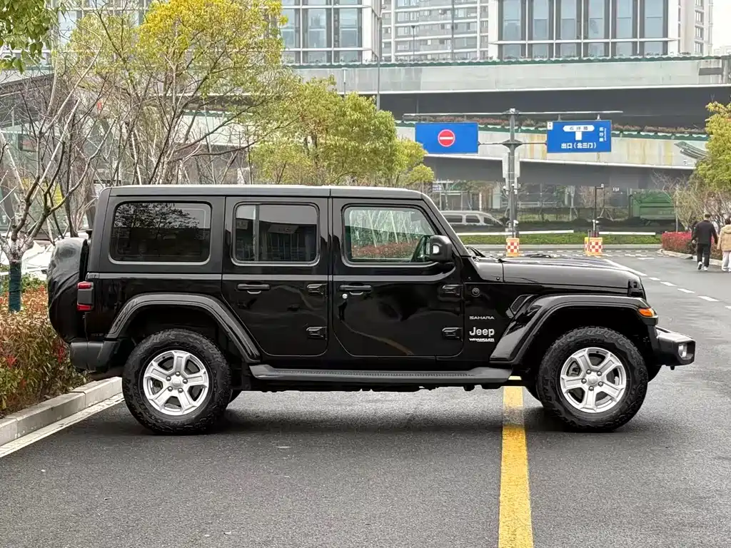 Jeep Wrangler 2019 — фото 4