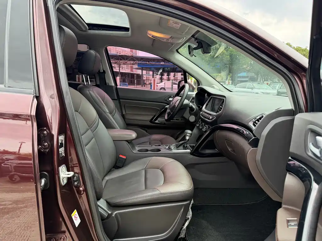 GAC Motor Trumpchi GS4 2018 — фото 21