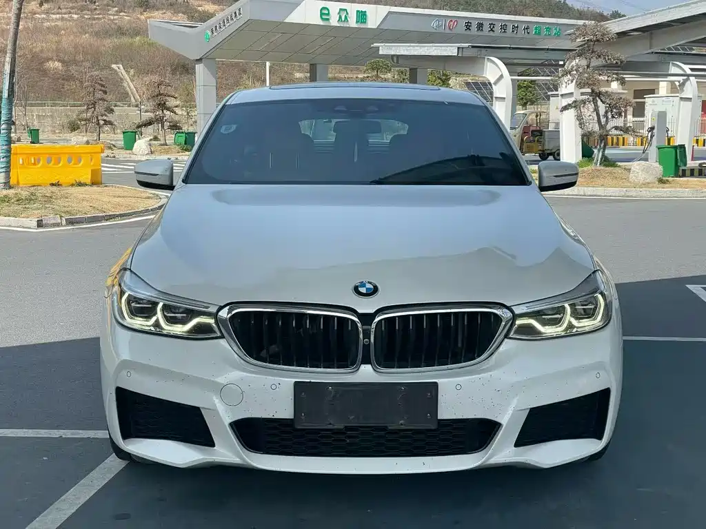 BMW 6 Series GT 2019 — фото 2