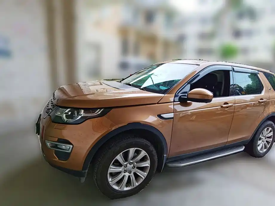 Land Rover Discovery Sport 2016 — фото 1