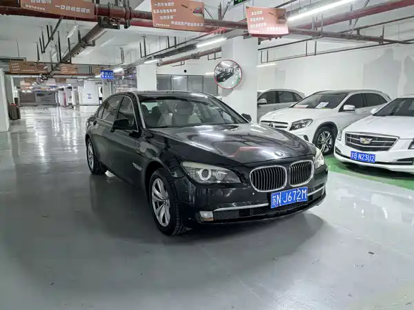 BMW 7 Series 2009