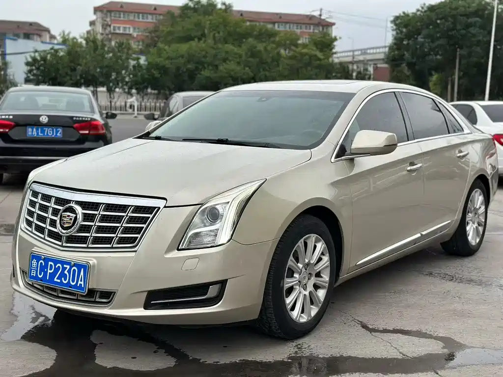 Cadillac XTS 2014