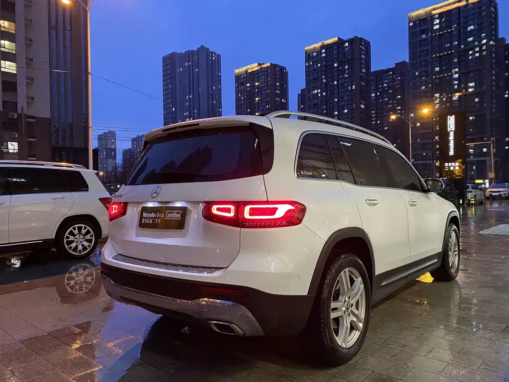 Mercedes-Benz GLB 2020 — фото 11