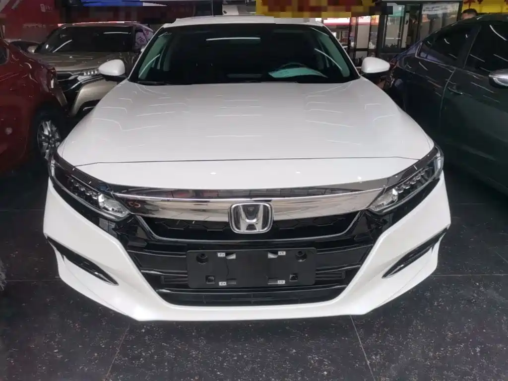 Honda Accord 2019 — фото 3