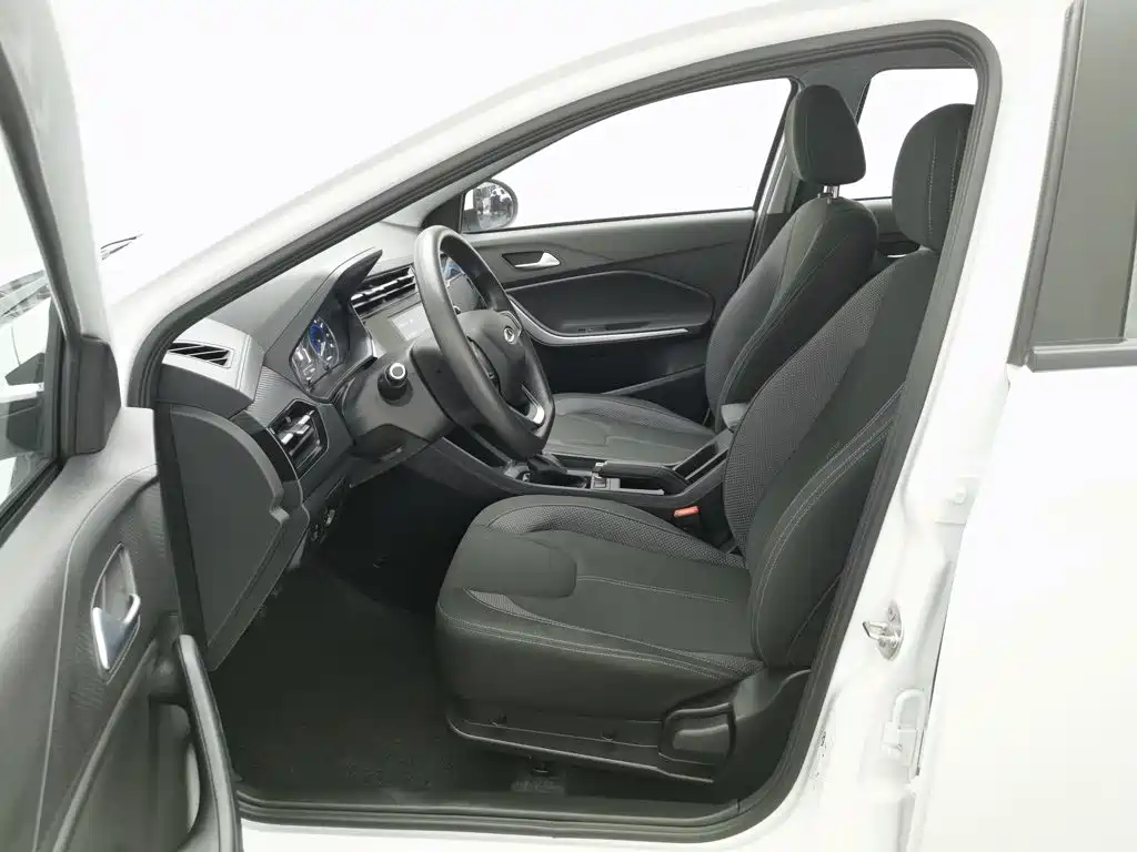 Chery Tiggo 3x 2025 — фото 10