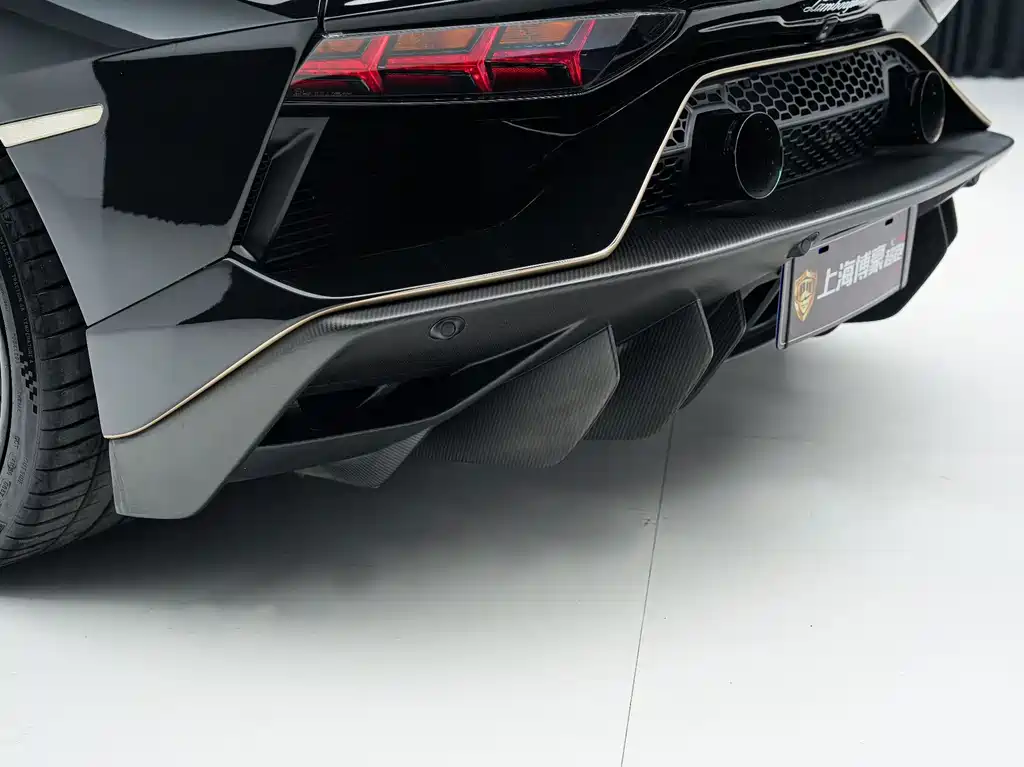 Lamborghini Aventador 2012 — фото 15