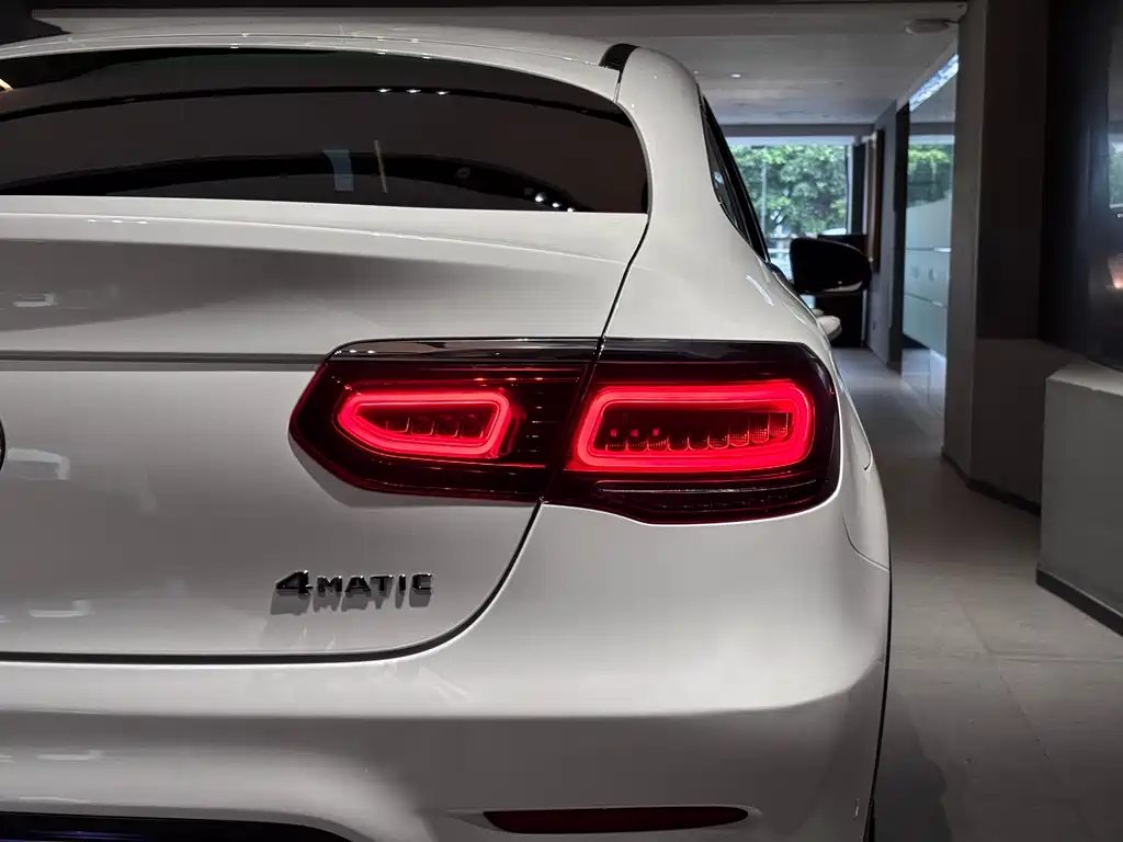Mercedes-Benz GLC Coupe 2021 — фото 19