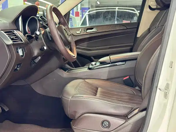 Mercedes-Benz GLE 2017