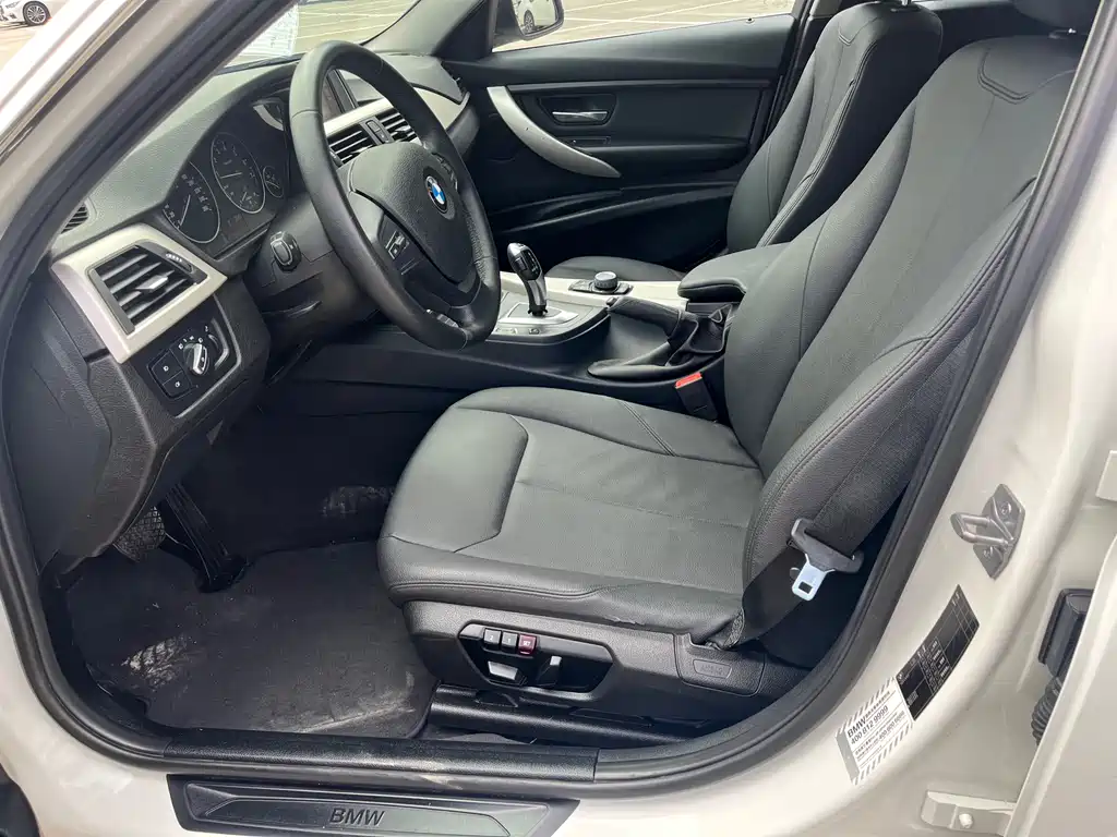 BMW 3 Series 2015