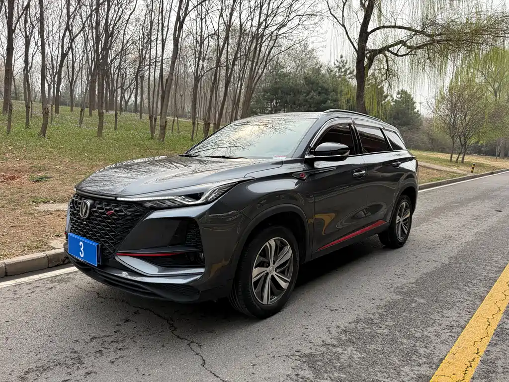 Changan CS75 PLUS 2020 — фото 1