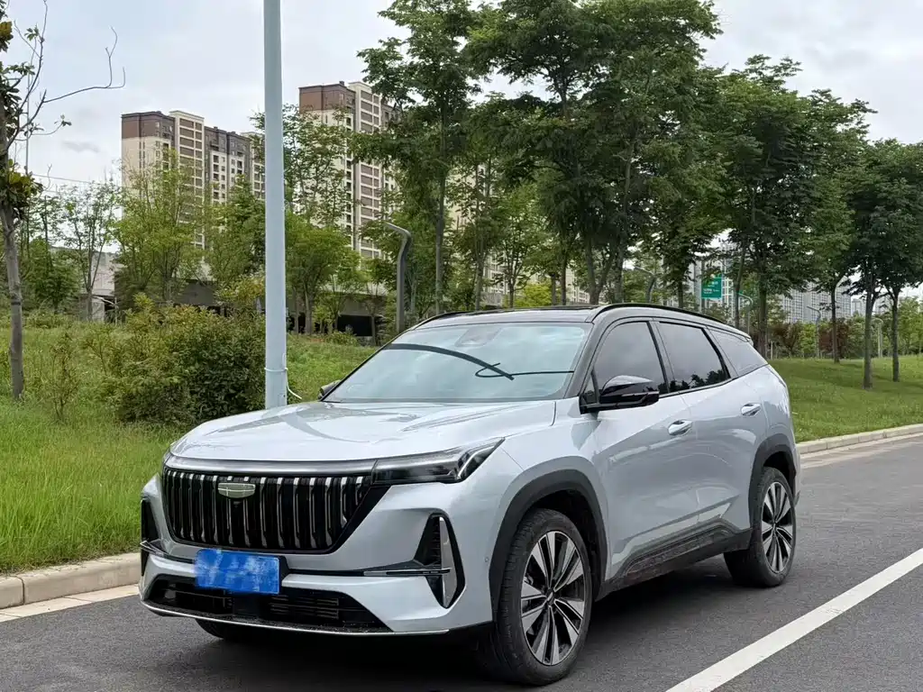 Geely Boyue L 2025