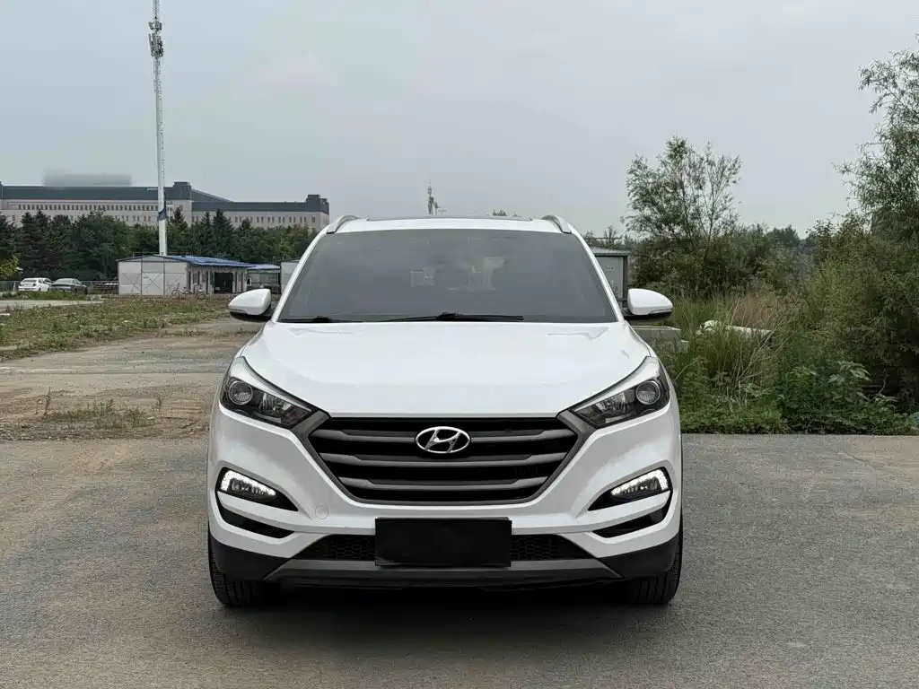 Hyundai Tucson 2017 — фото 4