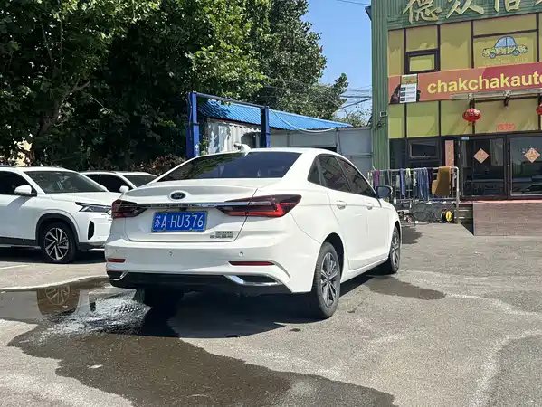 Ford Escort 2022