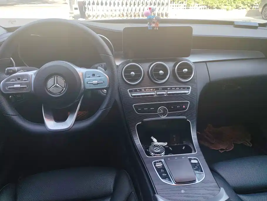 Mercedes-Benz C-Class 2021 — фото 12