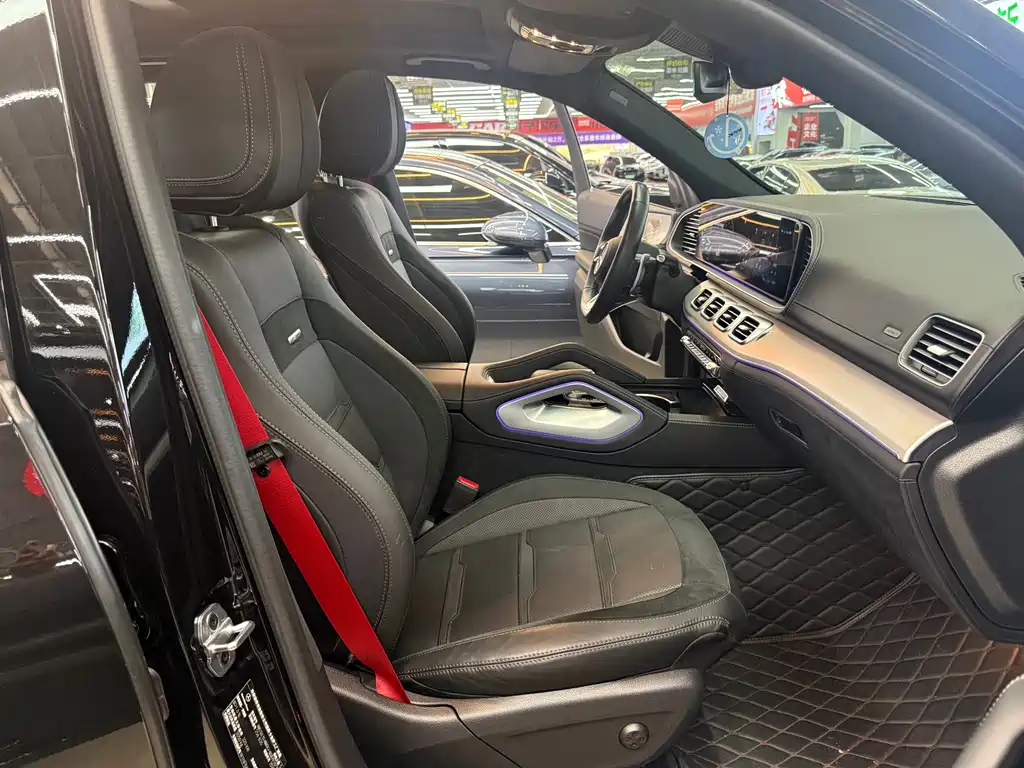 Mercedes-Benz GLE AMG 2024 — фото 13