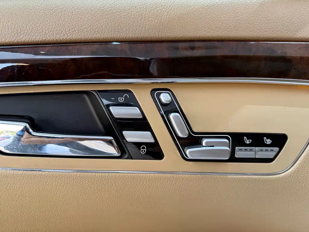 Mercedes-Benz S-Class 2010 — фото 6