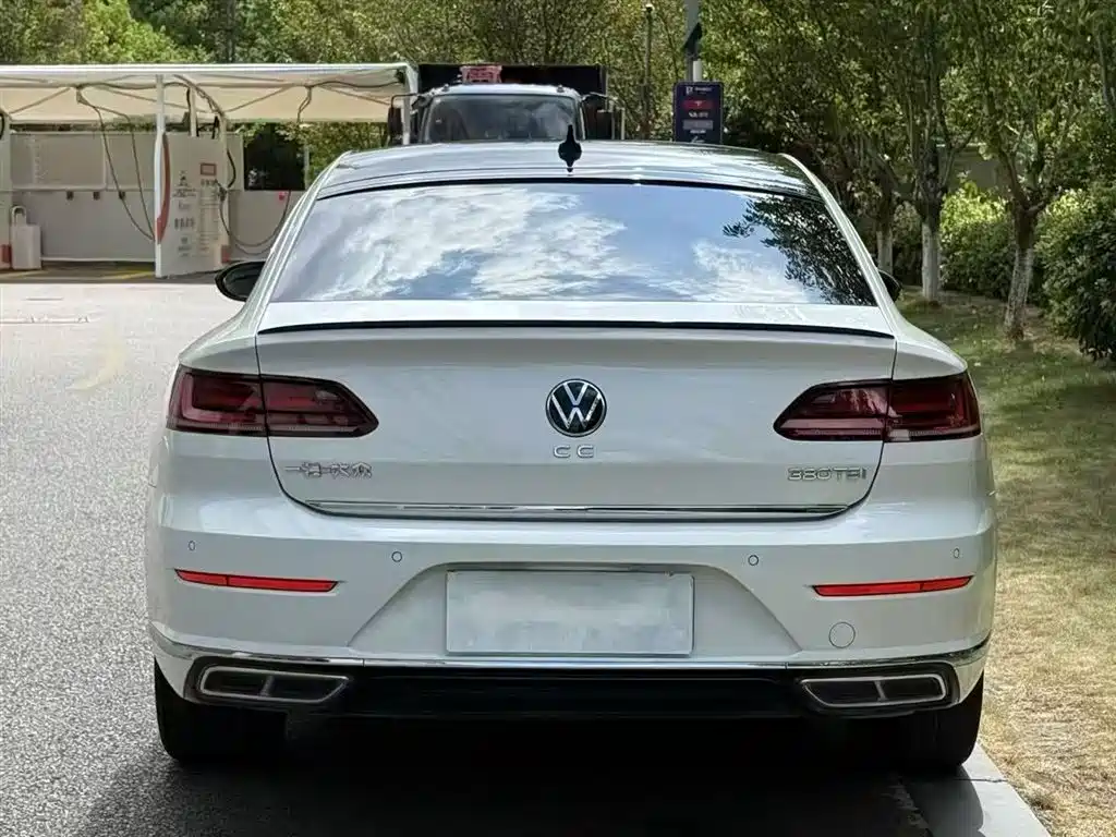 Volkswagen CC 2021 — фото 10
