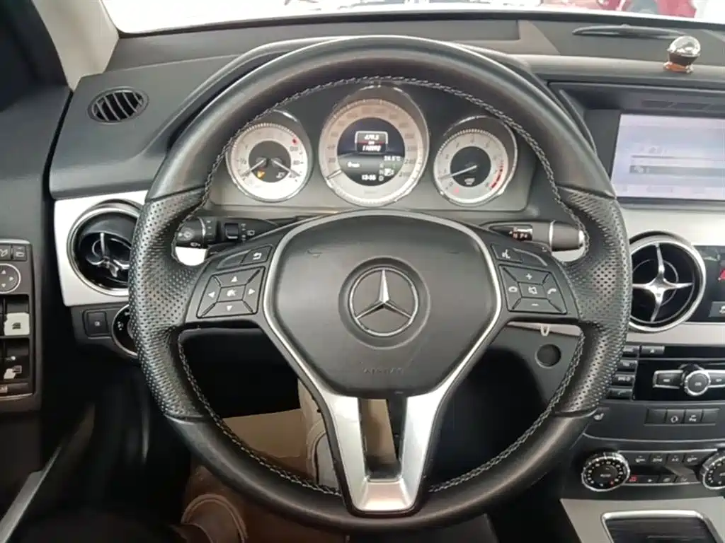 Mercedes-Benz GLK-Class 2015 — фото 11