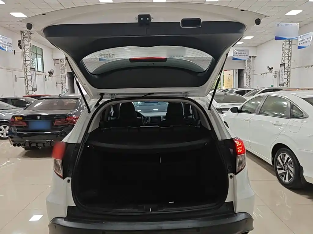 Honda Vezel 2020 — фото 15