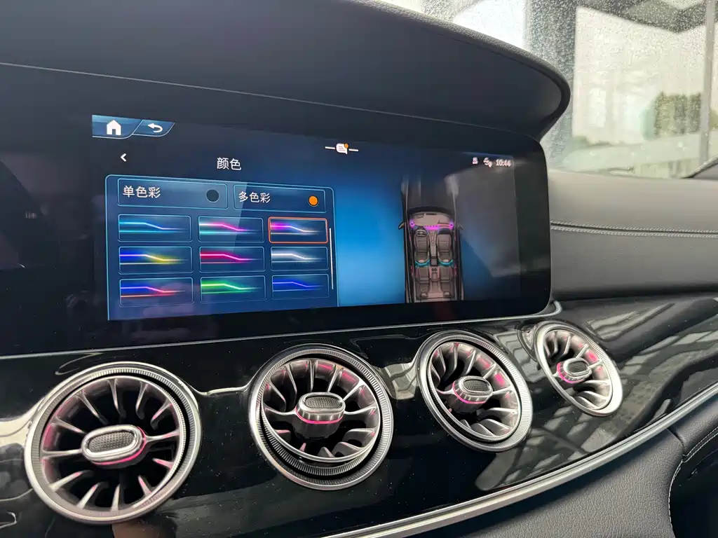 Mercedes-Benz AMG GT 2025 — фото 15
